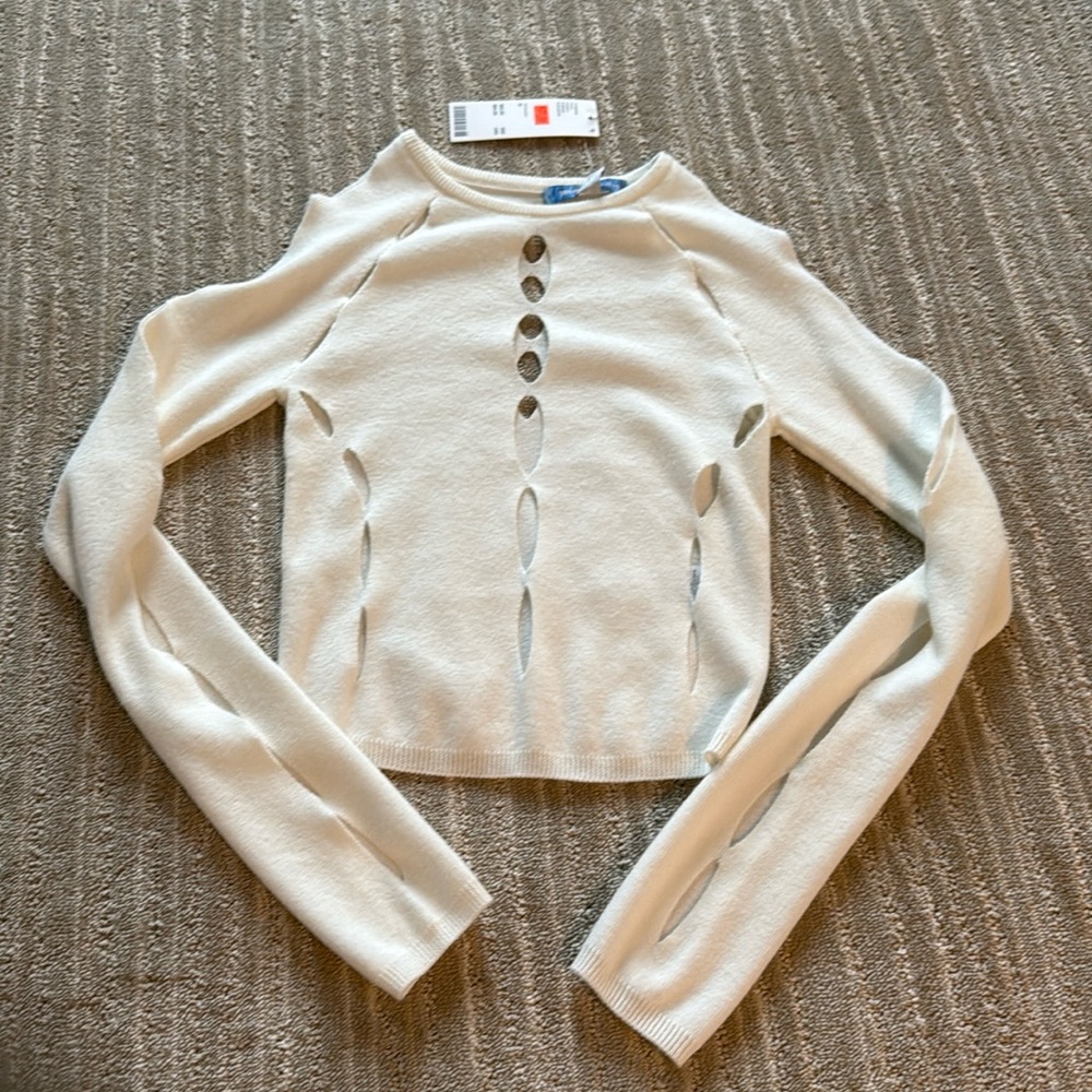 Cut out knit sweater m NWT